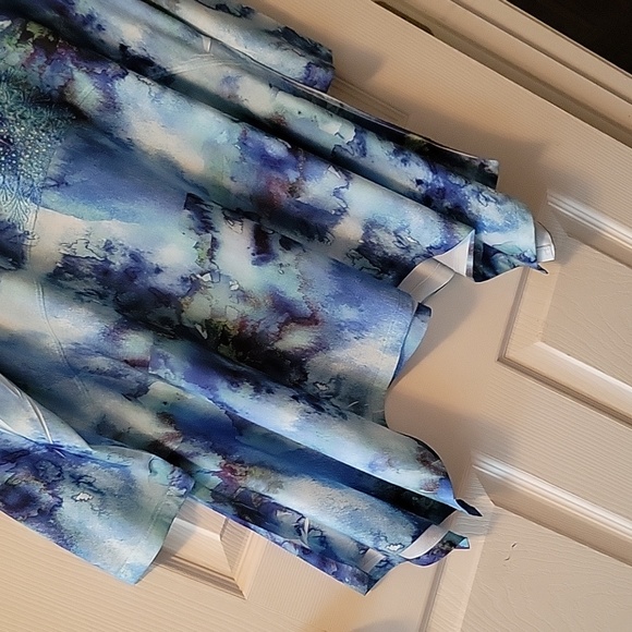 Ladies' medium tunic - Picture 4 of 8